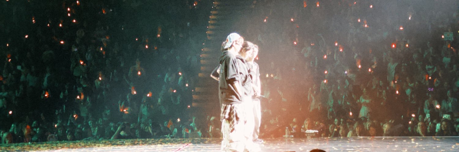 frvrm1ne's profile banner image