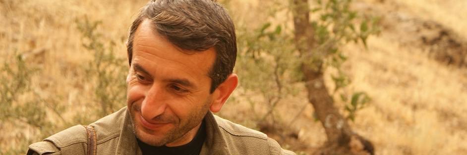 azadireberti's profile banner image