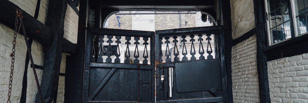 Kite at The Red Hart banner