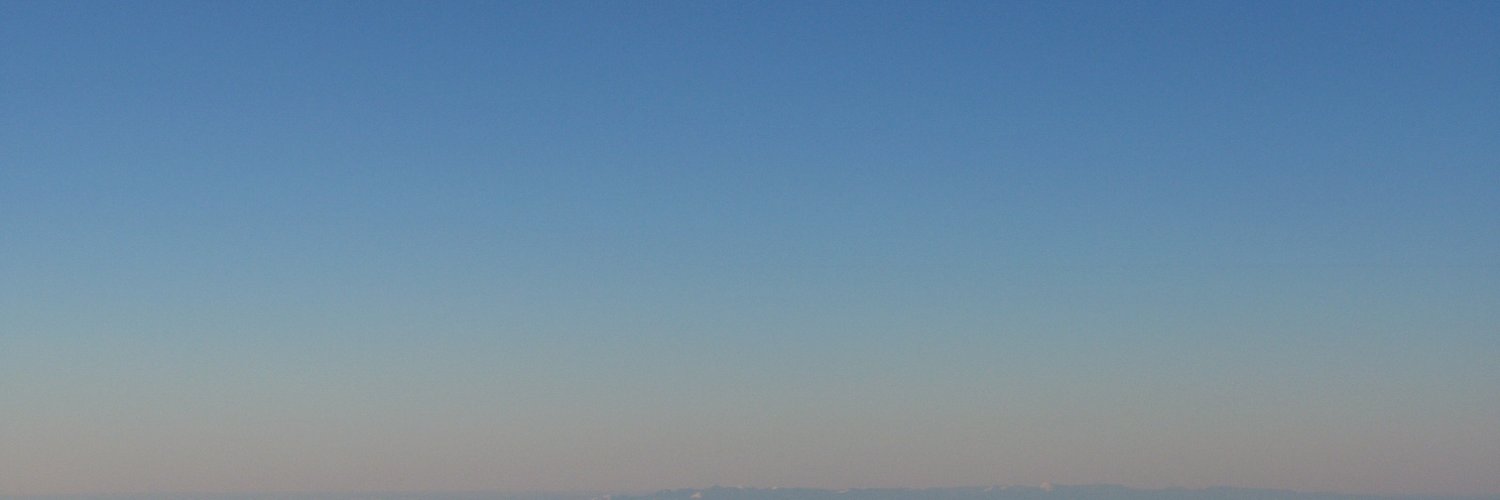 httpslinus's profile banner image