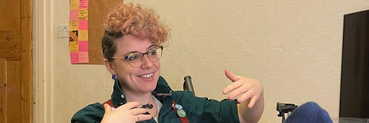 Vox Margo Short banner