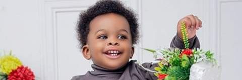 MzayaM's profile banner image