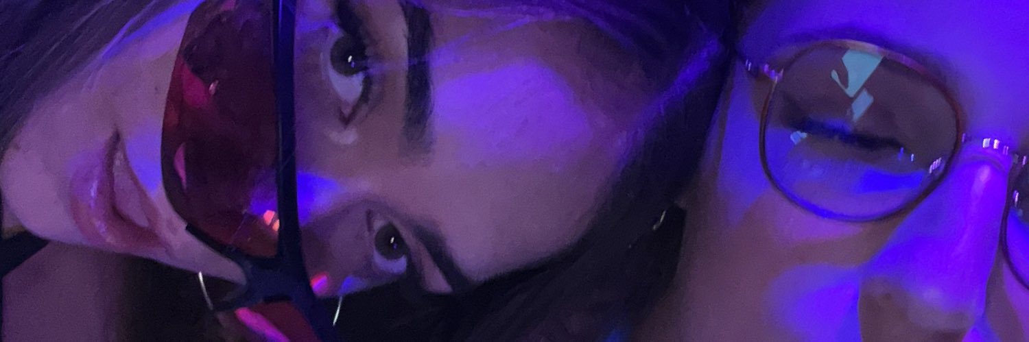 flvjnq's profile banner image