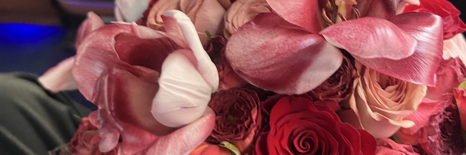 axmiao_'s profile banner image