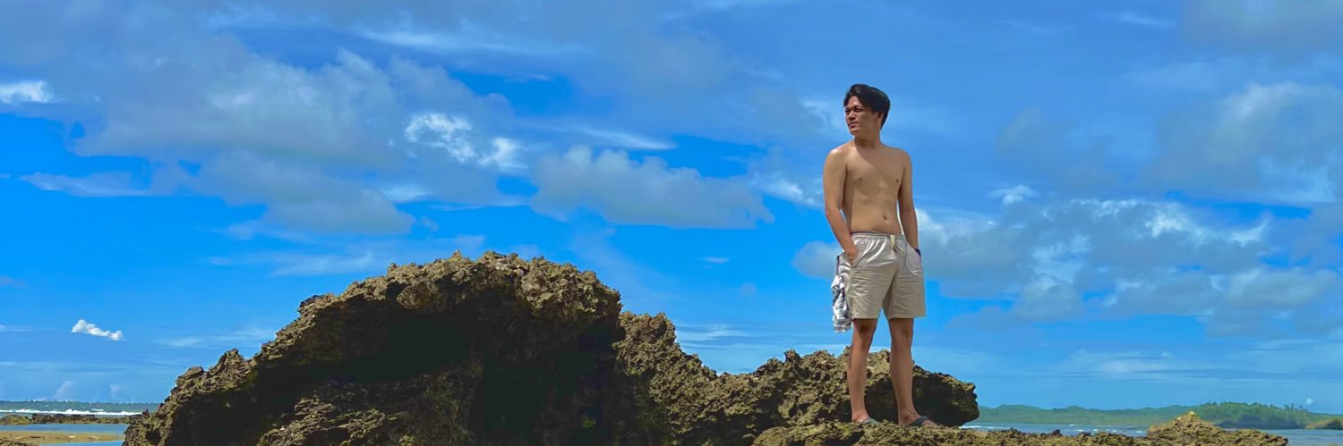 merchuy's profile banner image