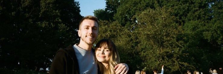 Holly✨MiniMar stan✨ banner