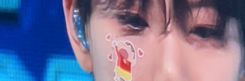 b12031908's profile banner image