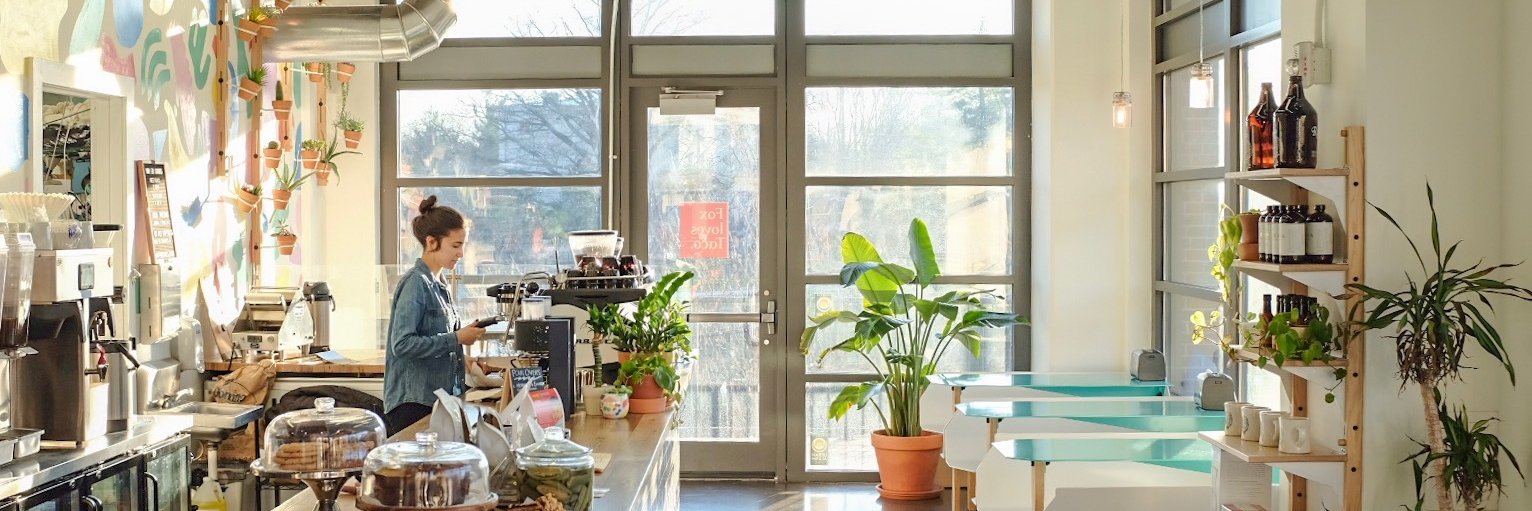 Fox loves Taco. banner