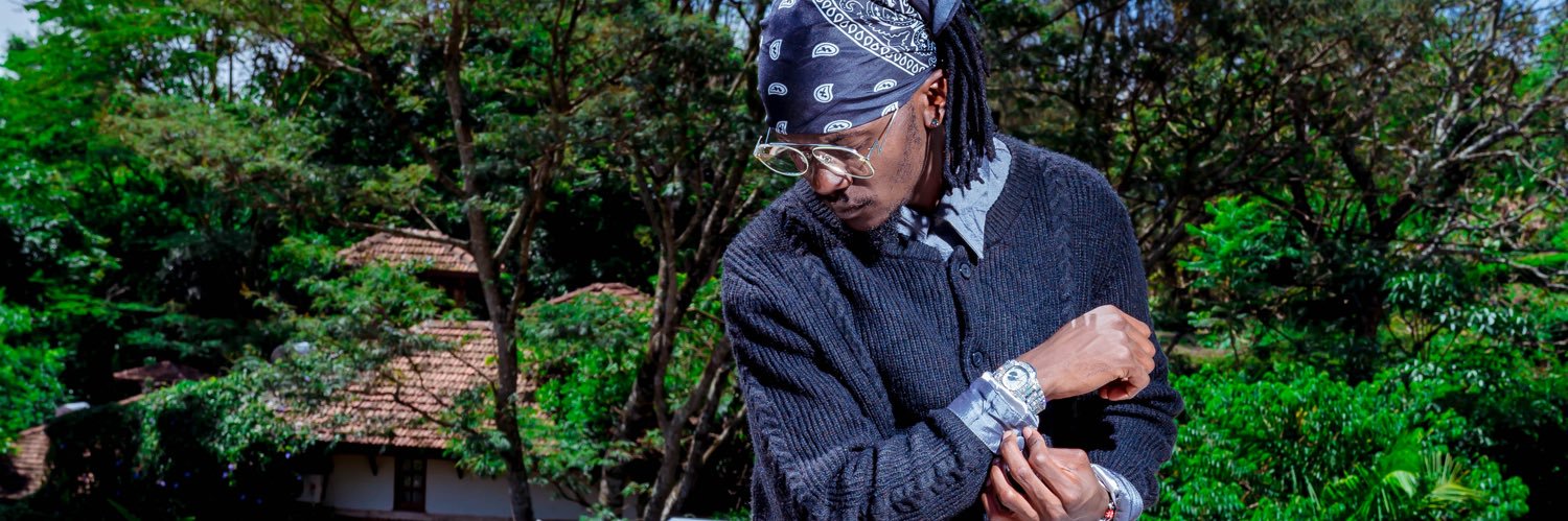 yobi_denzel's profile banner image