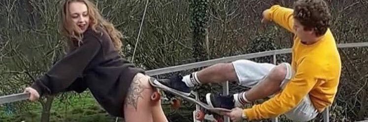 🎄toria🎄 banner