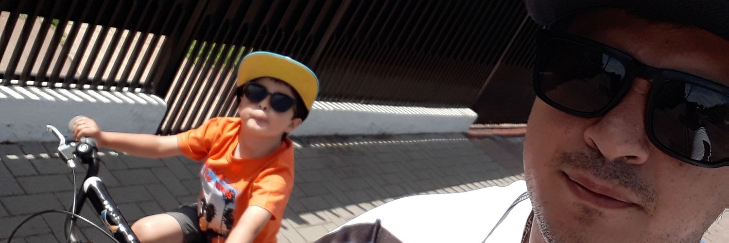 Andy Bustamante banner