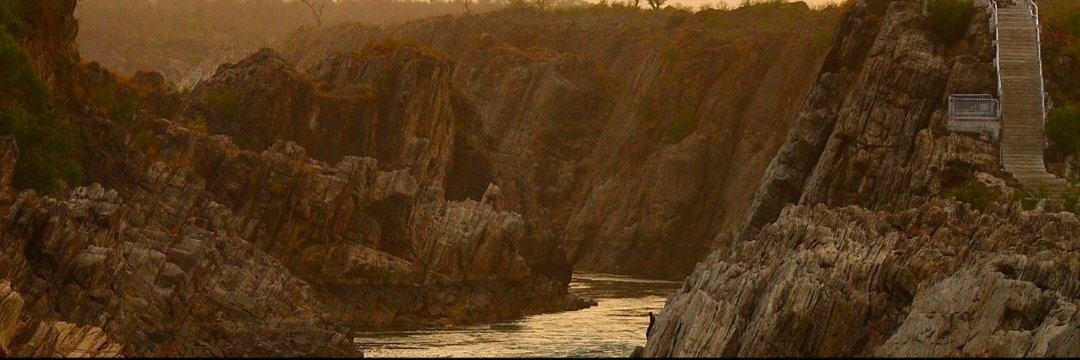 RAJ3075C's profile banner image