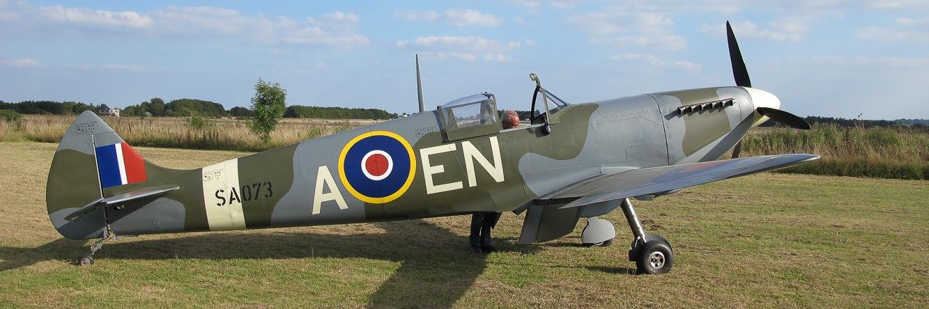flyinglessonsUK's profile banner image
