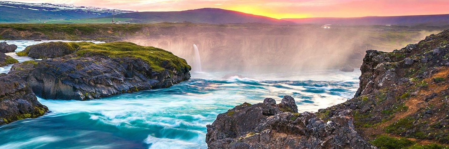 ozcelik_rabia06's profile banner image