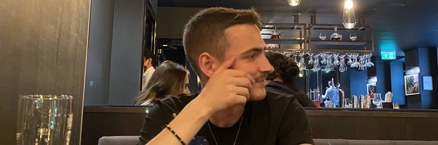 blubglum's profile banner image