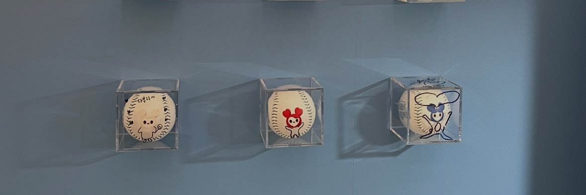 mjbtwred's profile banner image