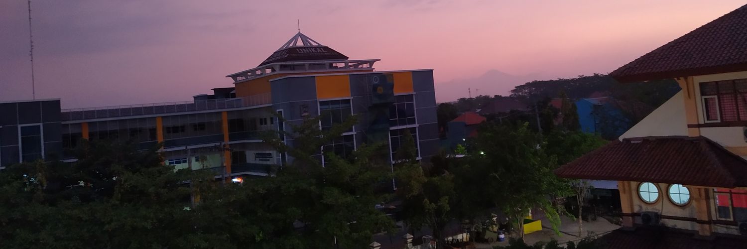 idalutfiani3's profile banner image