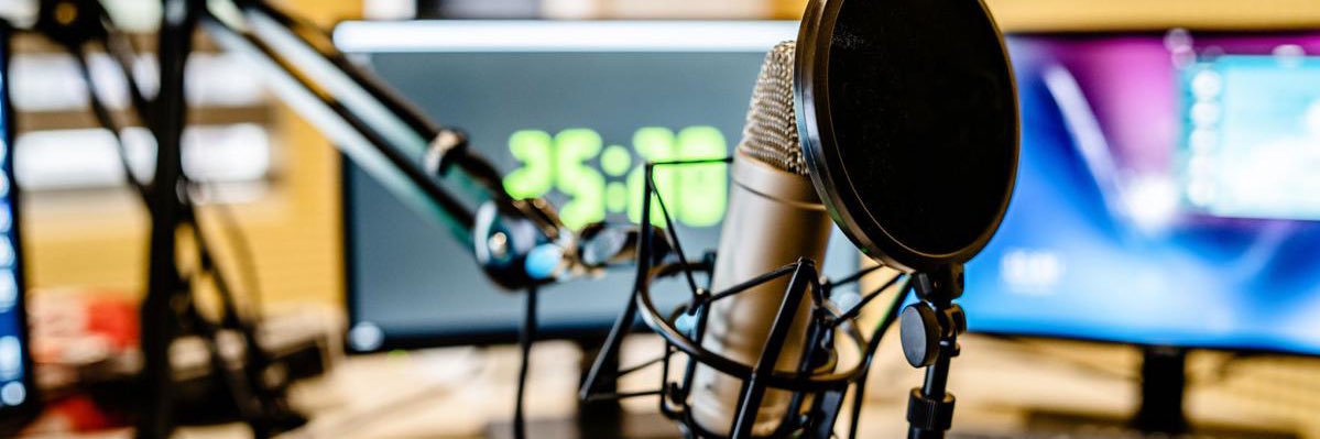 Angel Javier 🎙️ banner