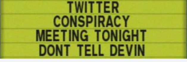 Devin Nunes’ cow 🐮 banner