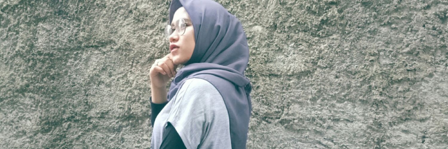 savirazak's profile banner image