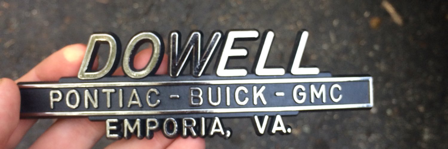 tanner_dowell's profile banner image