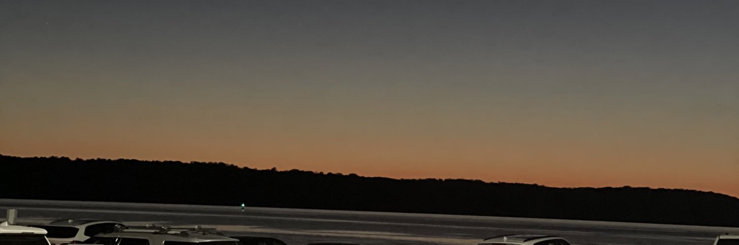 AI17____'s profile banner image