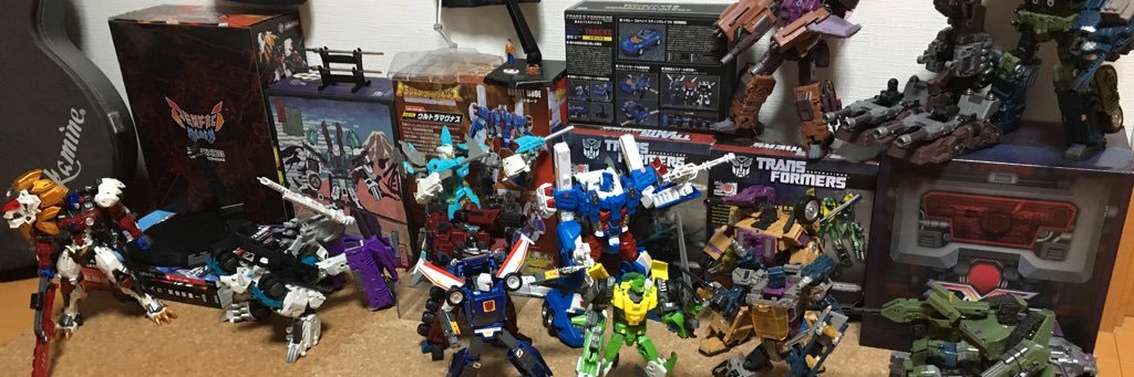 哲朗 We are Not banner