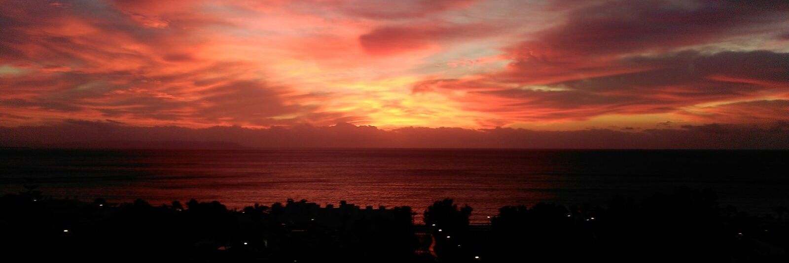 LaChicaDeLaGuitarra banner