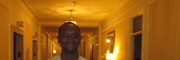 dr_alvan Profile Banner