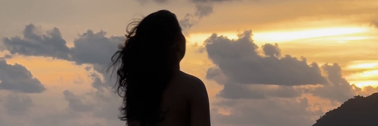 maathavi_k's profile banner image