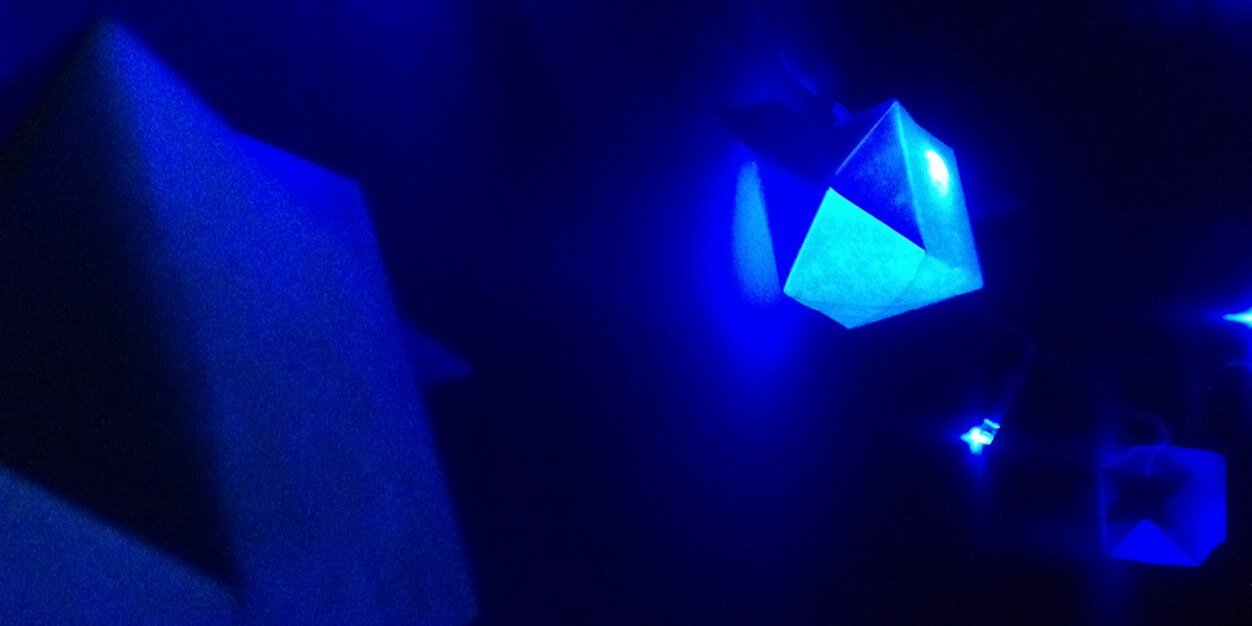 beelobong's profile banner image