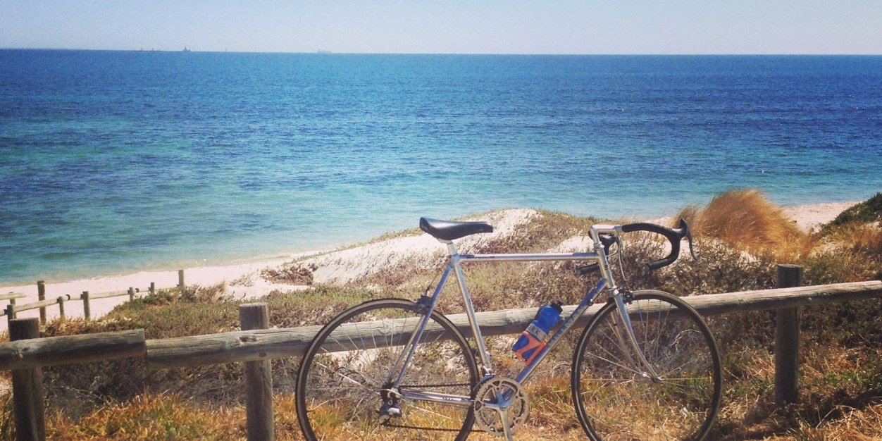 Johnny Kinder banner