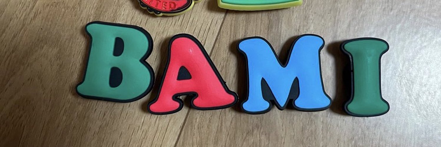 Bami oflagos 🌚💕's banner