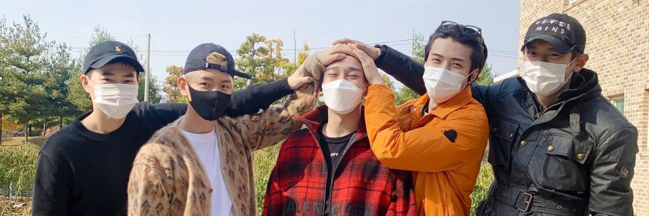 chenchennieeee's profile banner image