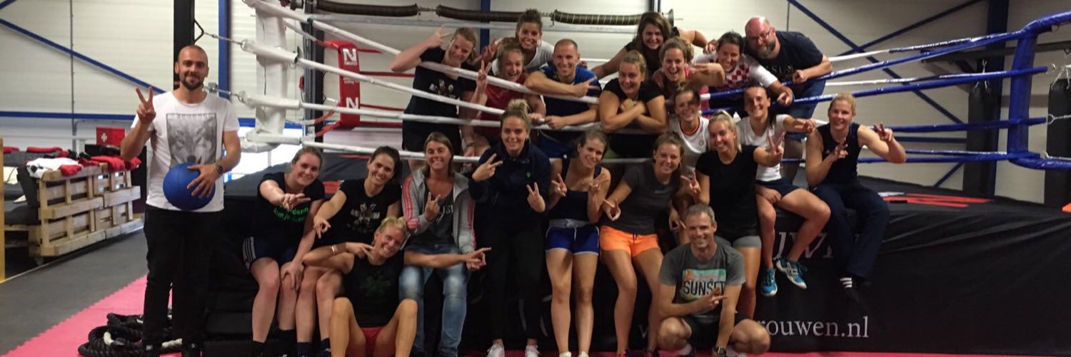 PushDames1's profile banner image