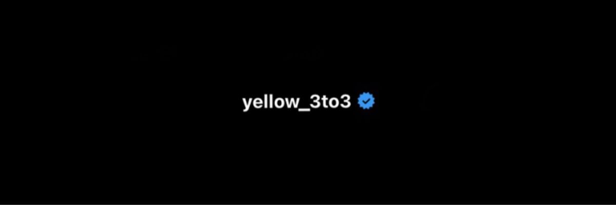 D banner