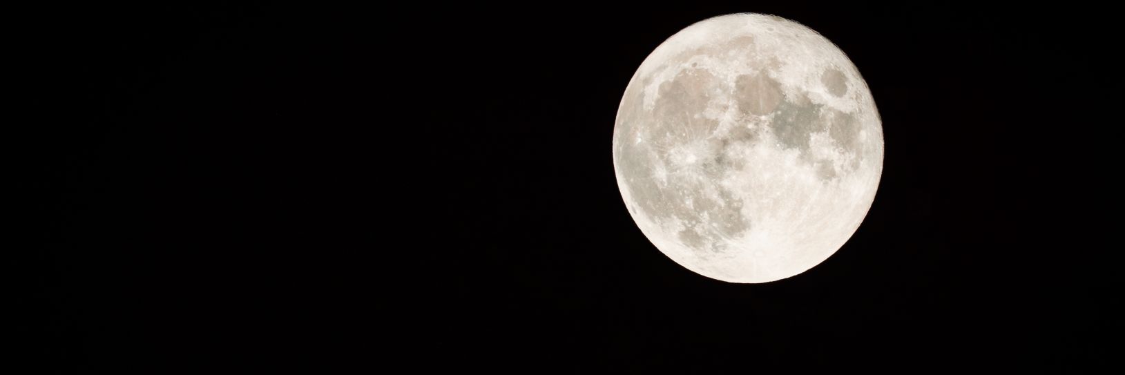 eos1v's profile banner image