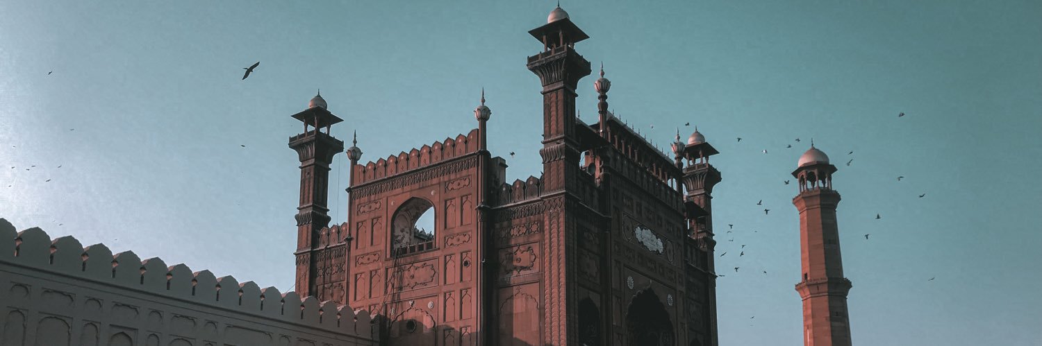 imadriaz's profile banner image