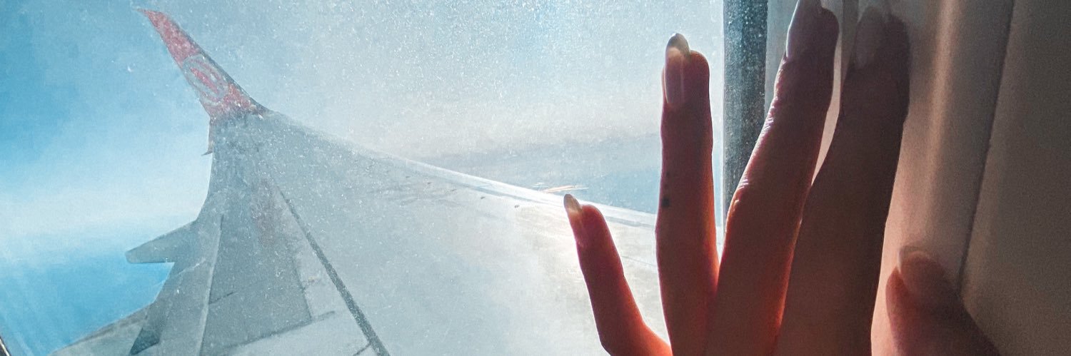 wejustfeel's profile banner image