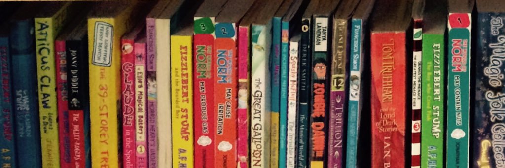 FunnyBookChat's profile banner image