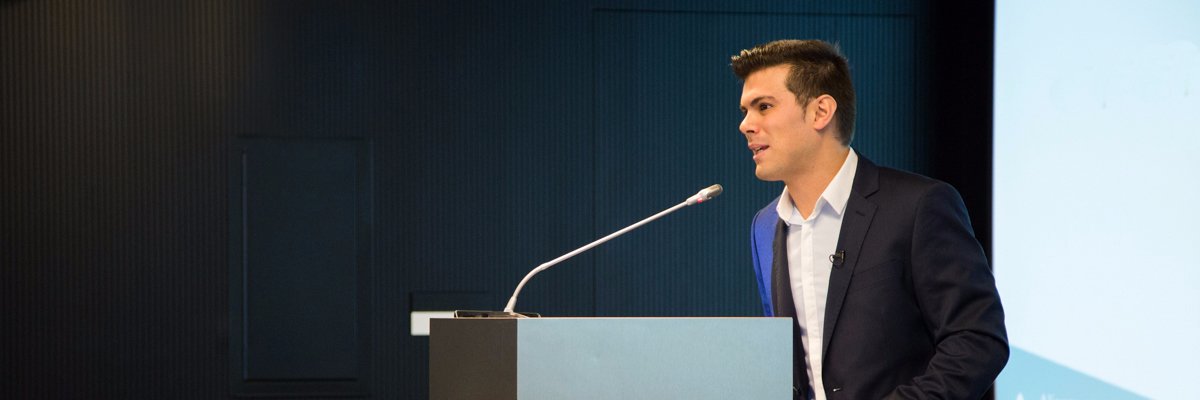 Alex__Sevilla's profile banner image