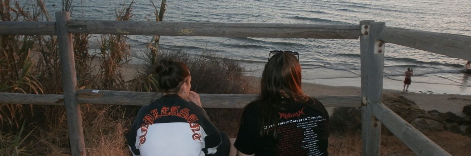 trishmotionless's profile banner image