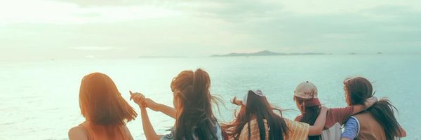 sirisirinnn Profile Banner