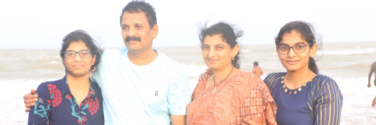 sreejamadineni's profile banner image