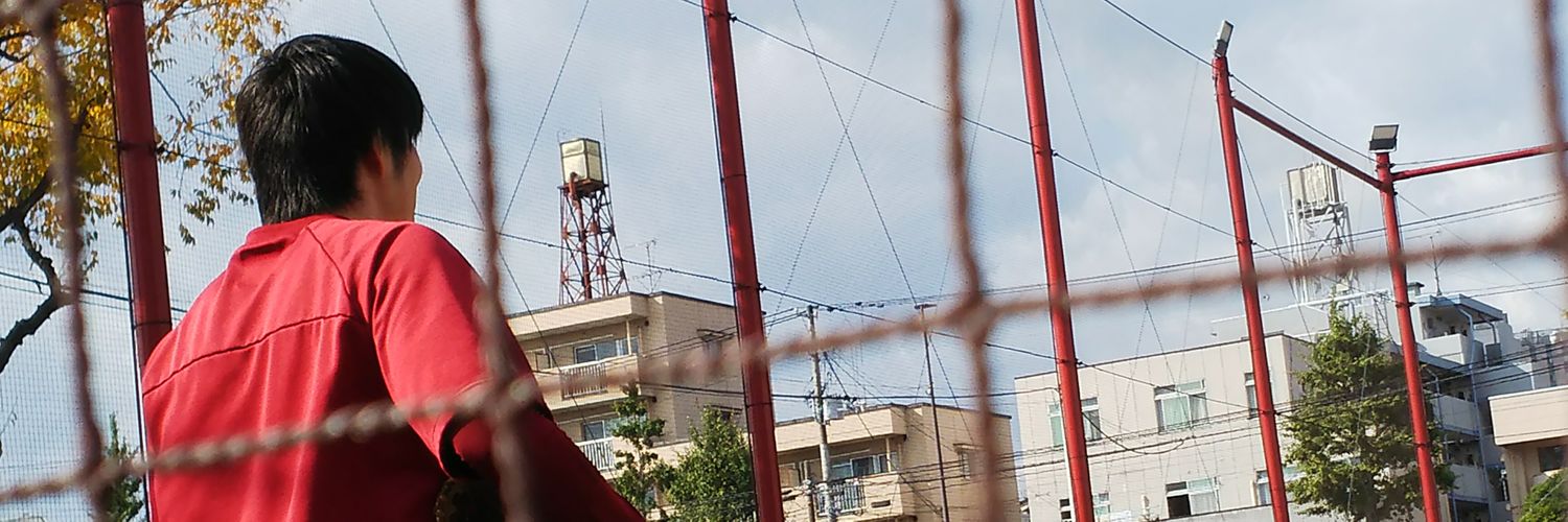 E_17__'s profile banner image