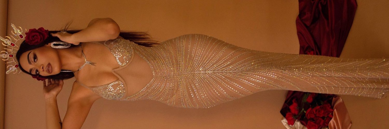 𝓚𝓮𝓮𝓹𝓲𝓷𝓰 𝓾𝓹 𝔀𝓲𝓽𝓱 𝓐𝓻𝓲 banner