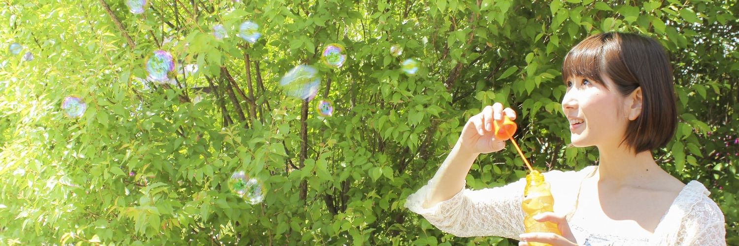anhisa134's profile banner image