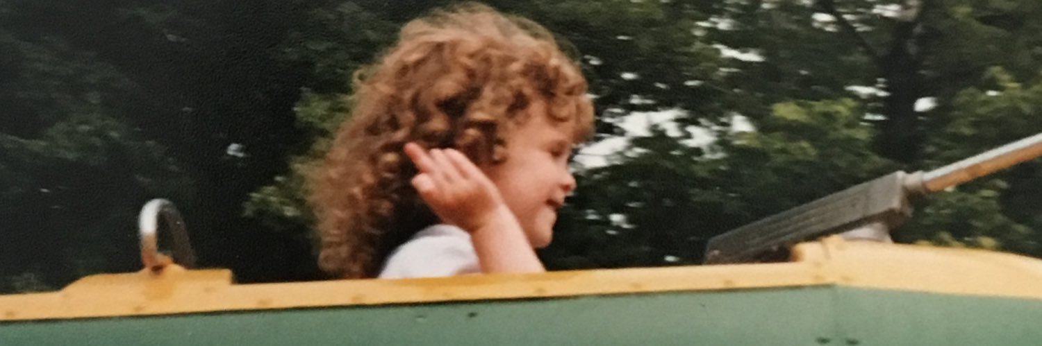SarahBugelholl's profile banner image