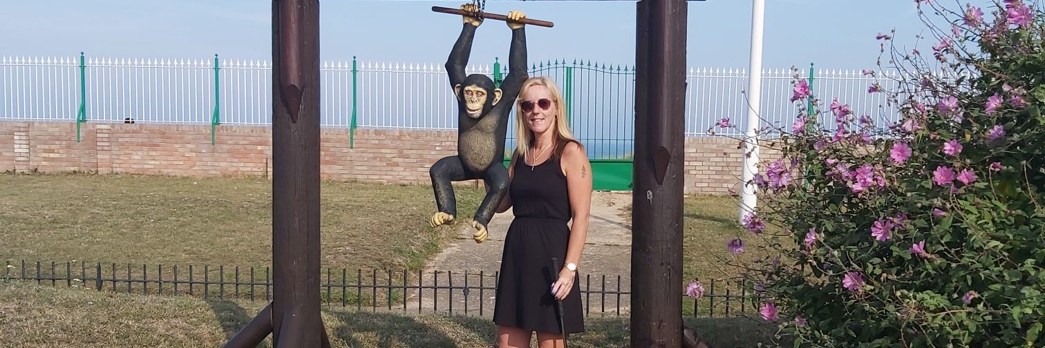 juliemonkeymad's profile banner image
