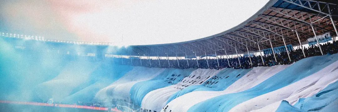 Macarena banner
